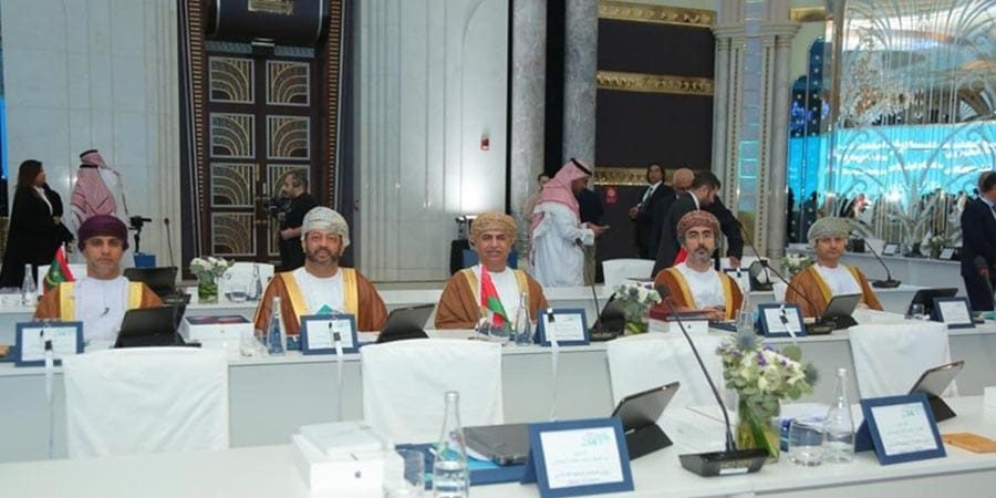 ترأس وفد سلطنة عُمان معالي الشيخ غصن بن هلال العلوي رئيس جهاز الرقابة المالية والإدارية للدولة.