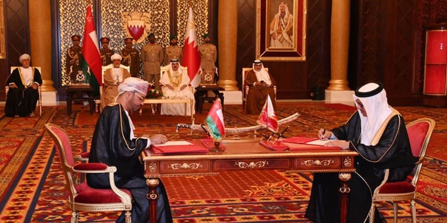 توقيع مذكرات التفاهم والبرامج التنفيذية بين سلطنة عُمان ومملكة البحرين