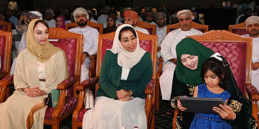 رعت المناسبة معالي الدكتورة ليلى بنت أحمد النجّار وزيرة التنمية الاجتماعية.