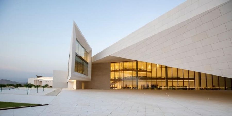 متحف عُمان عبر الزمان