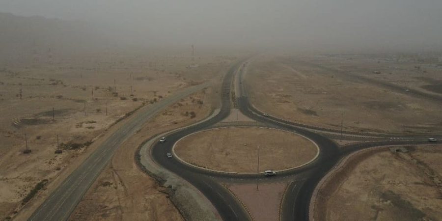 صورة علوية توضع انتشار الغبار في أجواء سلطنة عمان