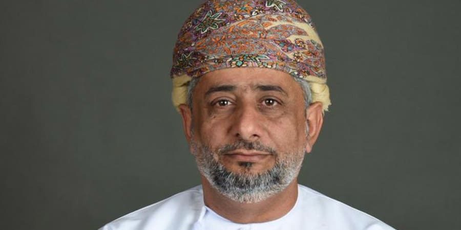 سعادة راشد المنجي عضو لجنة الخدمات والتنمية والاجتماعية بمجلس الشورى