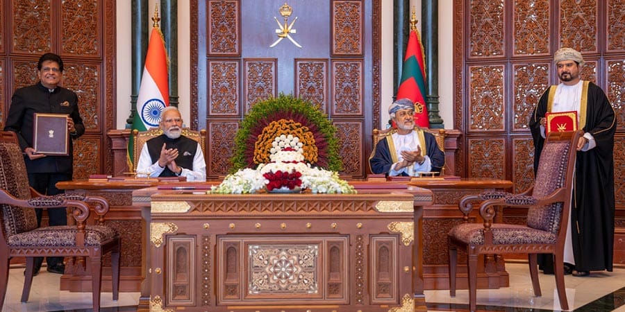 جلالةُ السُّلطان المُعظّم ودولة رئيس الوزراء الهندي يشهدان توقيع اتفاقية الشراكة الاقتصادية الشاملة 