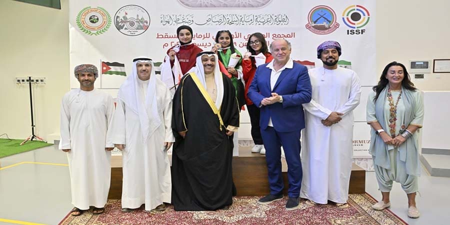 بدء منافسات اليوم الأول للبطولة العربية للرماية مسقط 2025 