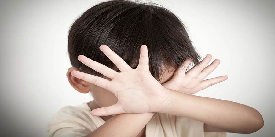 ما دور لجان حماية الطفل في التوعية والدعم وحمايته من الإساءة؟ 