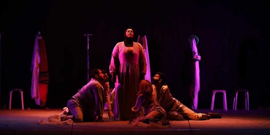 المسرح العُماني.. مرآة المجتمع ومنصة الشباب نحو العالمية