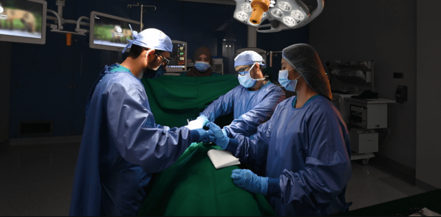 عُمان تبهر العالم.. إنجاز صحي يتجاوز التوقعات ويسبق الزمن لعام 2040 