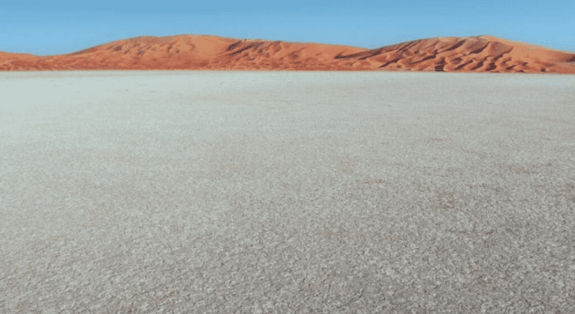 ما الذي يجعل منطقة أم السميم تُصنّف كواحدة من أخطر الأماكن في الجزيرة العربية؟