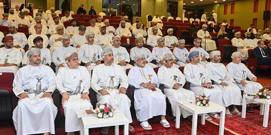 البنك الدولي.. اقتصاد عُمان يواصل النمو في 2026 والديون تحت السيطرة