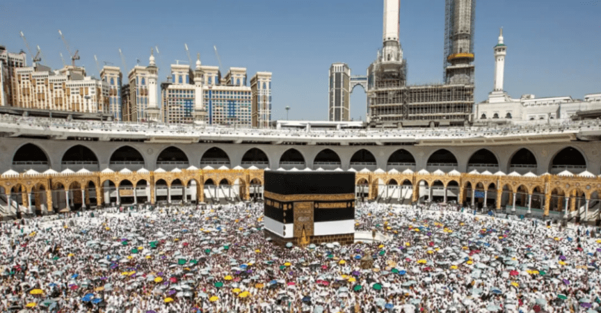 بعثة عُمان تؤكد: حُجّاج السلطنة ينهون مناسكهم ويبدأون طواف الوداع