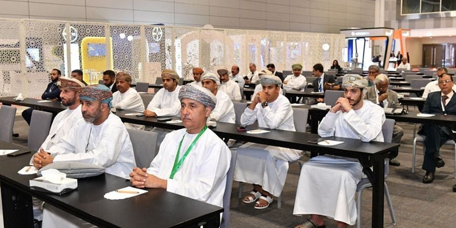 مؤتمر مسقط الدولي للعيون جانب من أعمال المؤتمر