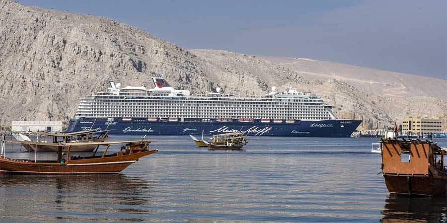 سفينة سياحية السفينة السياحية "Mein Schiff 6"