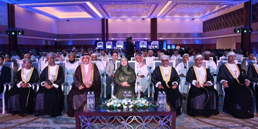 أعمال قمة الشبكة العُمانية