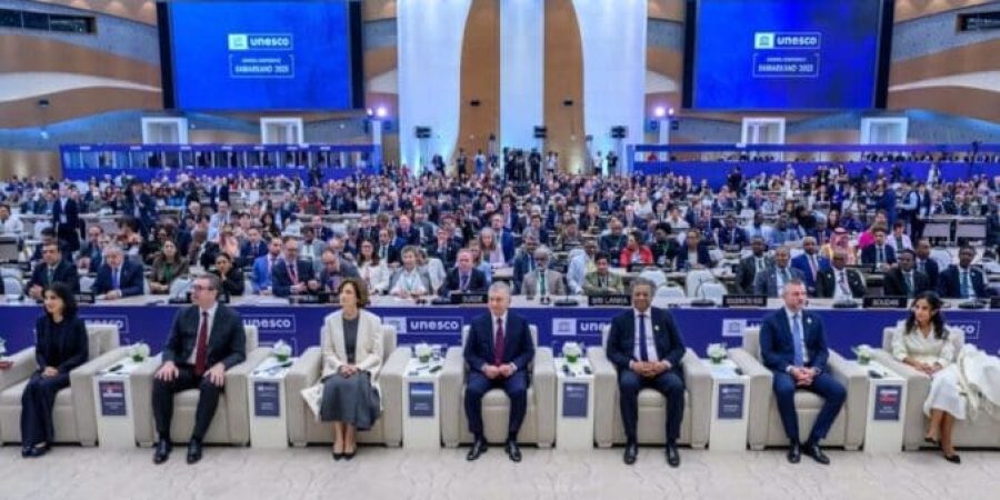 سلطنة عُمان اجتماعات الدورة الـ43 للمؤتمر