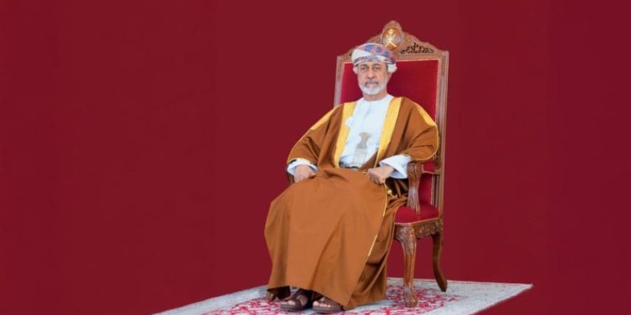 حضرةُ صاحبِ الجلالةِ السُّلطان هيثم بن طارق المعظّم القائدُ الأعلى ـ حفظهُ اللهُ ورعاهُ ـ