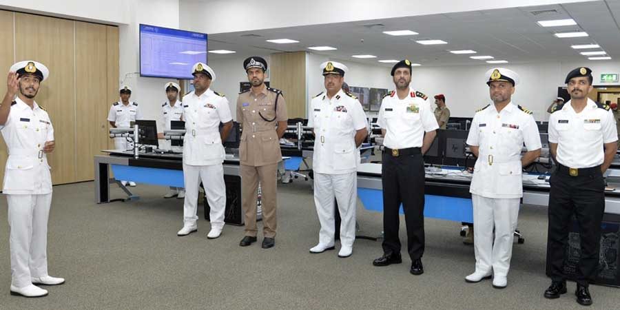 قوة الواجب المختلطة “150” استمع قائد قوة الواجب المختلطة "150" والوفد المرافق له