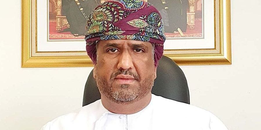 المهندس يوسف المجيني مدير دائرة إنشاء الطرق بوزارة النقل والاتصالات وتقنية المعلومات