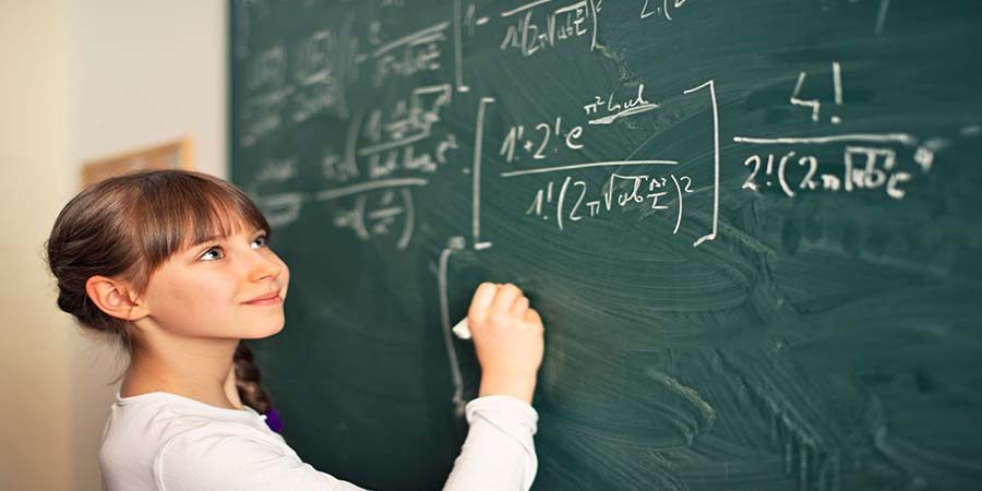 هلا أف أم تعبيرية