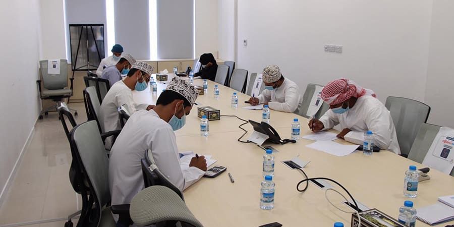 برنامج محطات في نسخته الأولى ـ تعبيرية