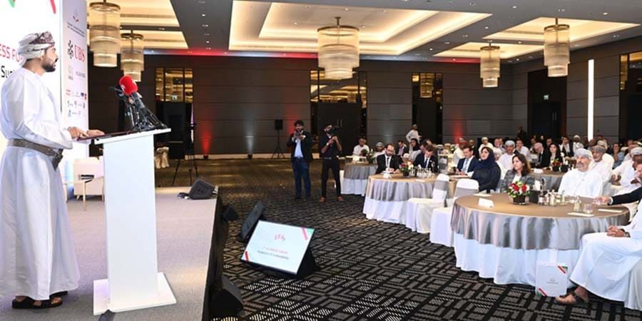 جمعية الصداقة العُمانية السويسرية تضمن الملتقى العديد من حلقات العمل في مجالات التمويل والاستثمار والسياحة والبيئة والتكنولوجيا الرقمية والذكاء الاصطناعي على قاعدة الابتكار والاستدامة