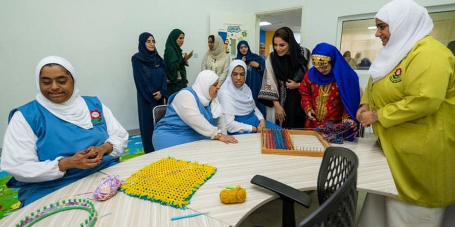 السّيدةُ الجليلةُ حرمُ جلالةِ السُّلطان المعظم ـ حفظها الله ورعاه ـ