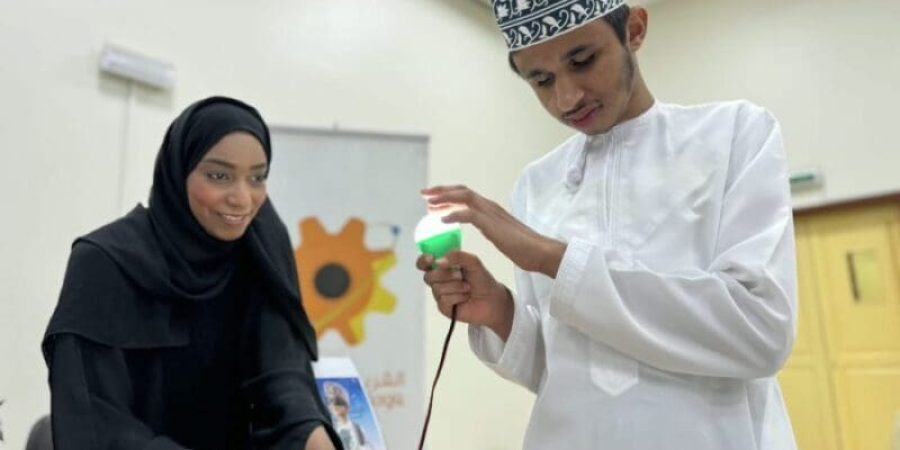 اليوم العالمي للعصا البيضاء