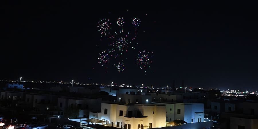 مسقط عروض الدرون الضوئية