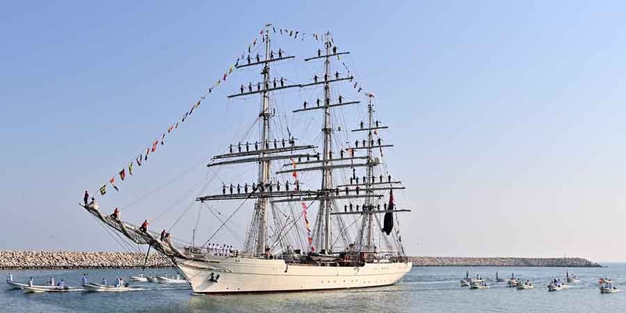 شباب عُمان الثانية