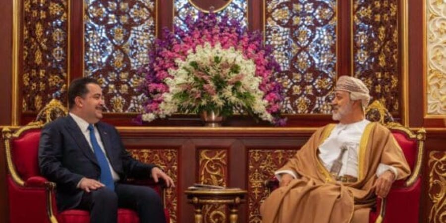 جلالةُ السُّلطان المُعظّم يستقبل رئيس الوزراء العراقي