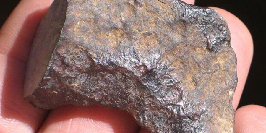 أثار وبقايا النيازك ـ تعبيرية