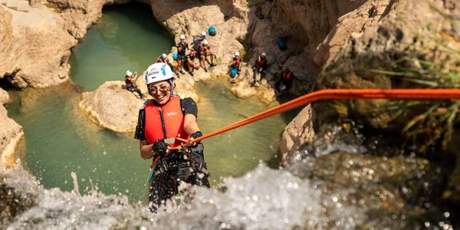 جمال الطبيعة بسلطنة عُمان تعبيرية