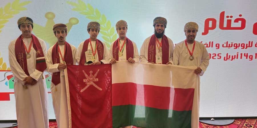 البطولة العربية للروبوت