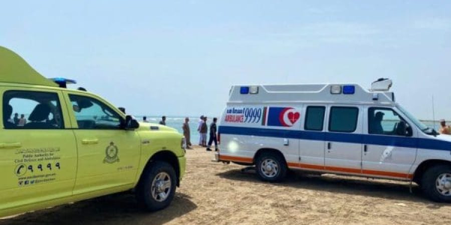 فرق الإنقاذ التابع لهيئة الدفاع المدني والإسعاف في الموقع