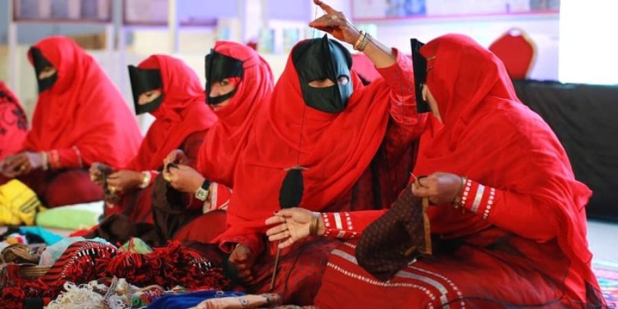 خلال الفترة من 15 - 17 من أكتوبر الجاري.