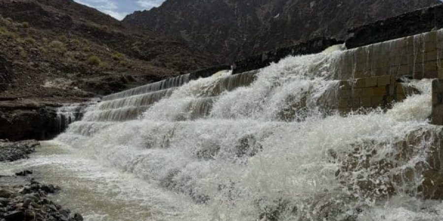 محافظة الظاهرة نزول للأودية والشعاب