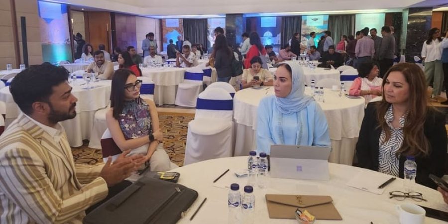 الحلقات الترويجية التي تنظمها في جمهورية الهند.