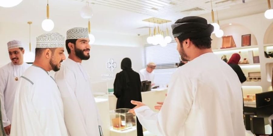 محافظة جنوب الباطنة 10 آلاف و116 مؤسسة
