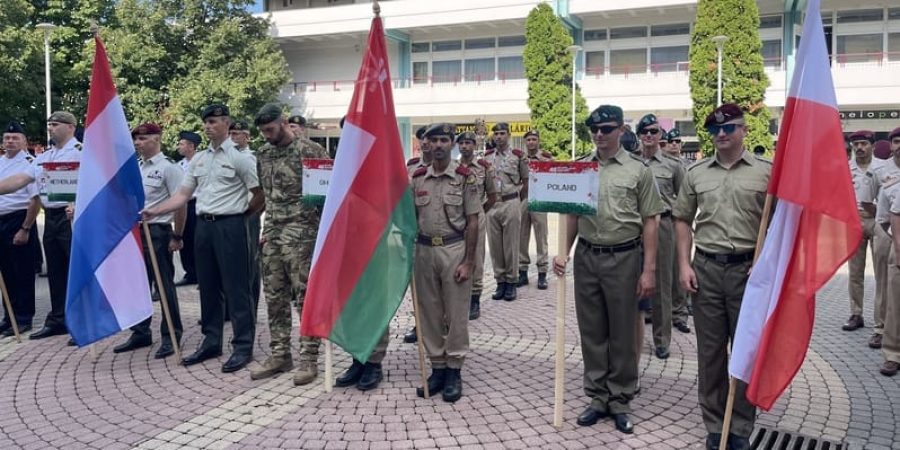 الجيش السُّلطاني العُماني الفريق الوطني للقفز الحر