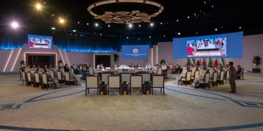 سلطنة عُمان القمة الخليجية الـ 44