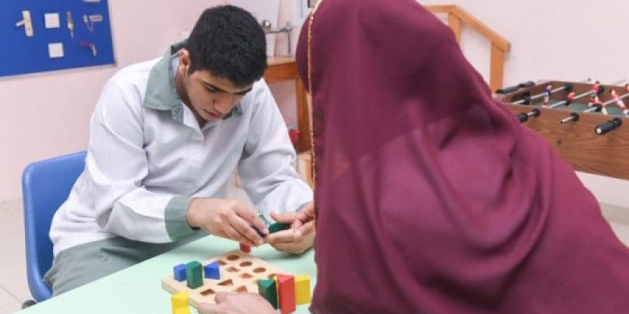 الأشخاص ذوو الإعاقة