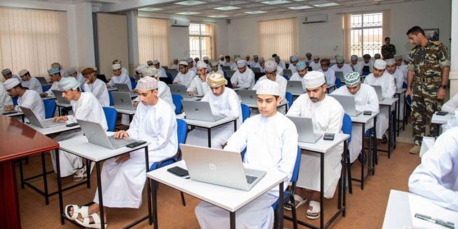 بالتنسيق مع وزارة العمل