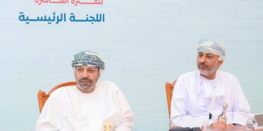 مجلس الشورى وزيرُ الداخلية يتابع سير العملية الانتخابية