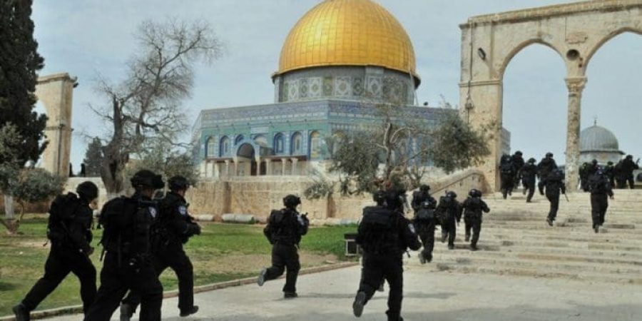 اقتحام المسجد الأقصى