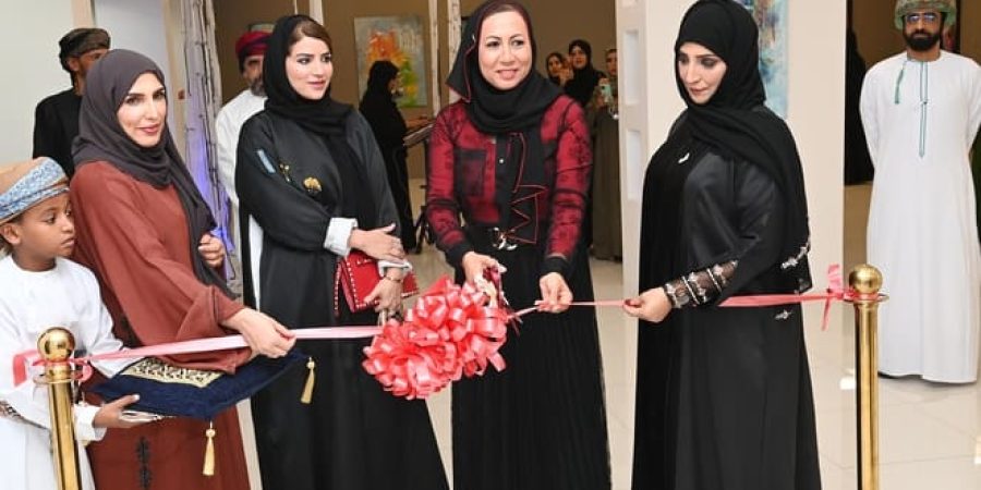 جانب من افتتاح المعرض