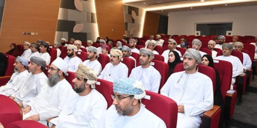 وزارة التربية والتعليم جائزة الإجادة التربوية للمعلم العُماني