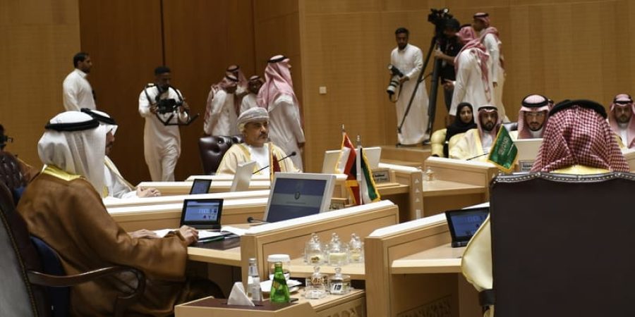 سلطنة عُمان ترأس وفد سلطنة عُمان معالي المهندس سعيد بن حمود المعولي وزير النقل والاتصالات وتقنية المعلومات.